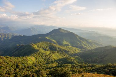 Doi Pui Ko, bir turist merkezi, bir kamp alanı, bir bakış açısı, Mae Hong Son, Tayland