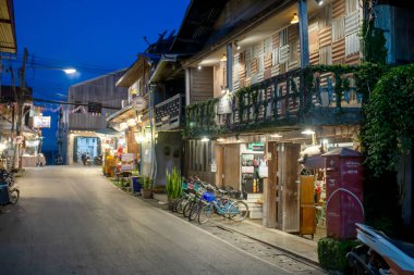29 Kasım 2024 Chiang Khan Walking Caddesi, Loei, Tayland