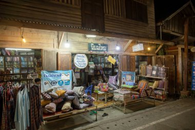 29 Kasım 2024 Chiang Khan Walking Caddesi, Loei, Tayland