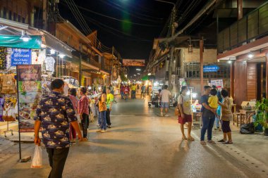 29 Kasım 2024 Chiang Khan Walking Caddesi, Loei, Tayland