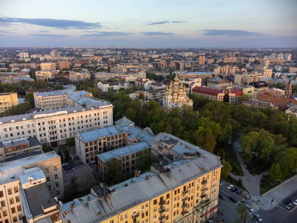 Sunny Légi Tavaszi Kilátás Turisztikai Látványosságok Kharkiv Belvárosában Tükör Patak — Stock Fotó