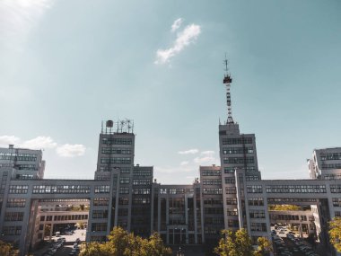 Ukrayna 'nın Harkiv şehir merkezindeki Hava Derzhprom binası. Yapımcı mimari simgesi