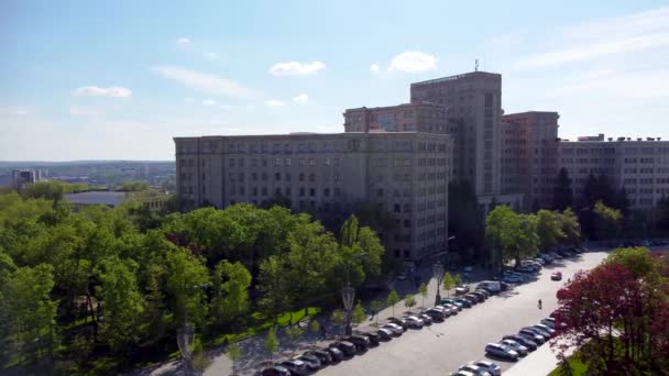 Kharkiv Ukraine May 2021 Aerial Pan Left Right View Derzhprom — Stock Video