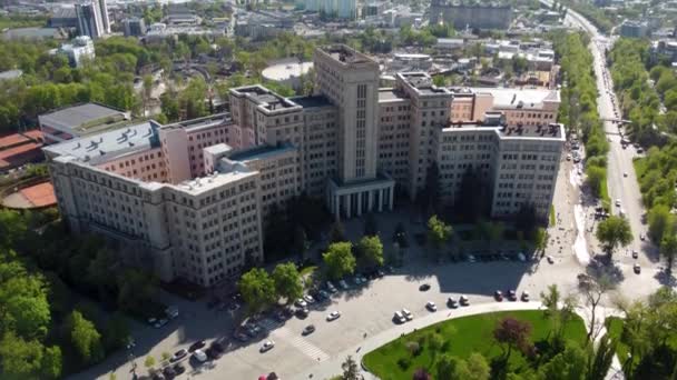 Våren Antenn Piedestal Bilder Karazin University Huvudbyggnad Downtown Frihet Svobody — Stockvideo