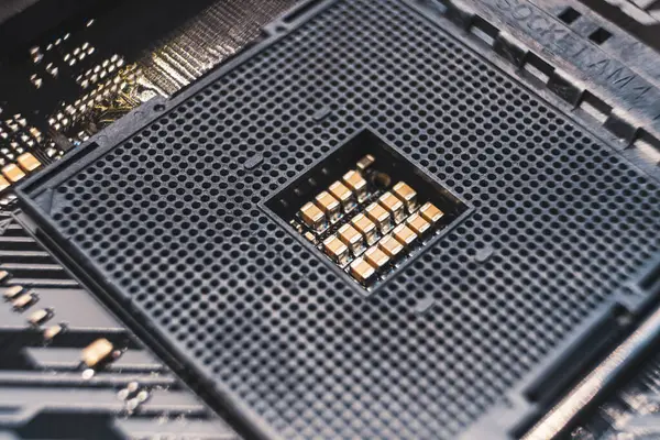 台式机主板上的Am4 Cpu Socket 计算机硬件芯片组组件的特写 技术工业电子背景 — 图库照片