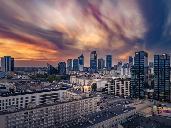 ポーランド ワルシャワの中心部の空中写真 — ストック写真
