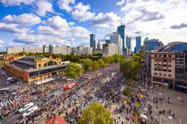 Marsz Miliona Serc, Milyonlarca Kalbin Yürüyüşü