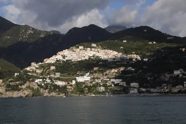 イタリアからのAmalfi海岸の眺め 高品質の写真 — ストック写真