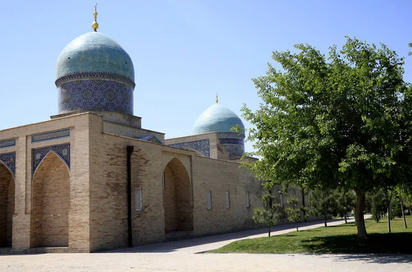 Vista Detalhada Complexo Khast Imam Tashkent Uzbequistão Foto Alta Qualidade — Fotografia de Stock