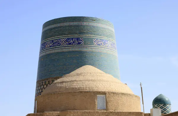 Vista Del Minarete Menor Kalta Khiva Uzbekistán Foto Alta Calidad — Foto de Stock
