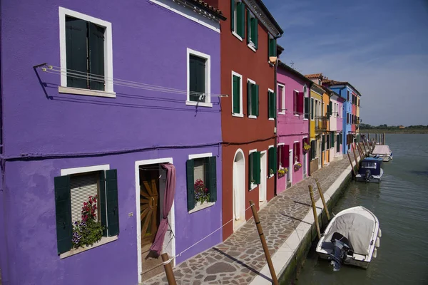 Charakterystyczne Domy Wyspy Burano Włochy Wysokiej Jakości Zdjęcie — Zdjęcie stockowe