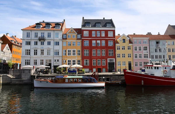 stock image The Nyhavn canal with its characteristic colorful houses in Copenhagen, Denmark. High quality photo