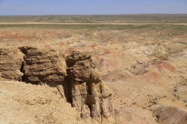 Gobi Çölü, Moğolistan 'daki Tsagaan Suvarga kaya oluşumları. Yüksek kalite fotoğraf