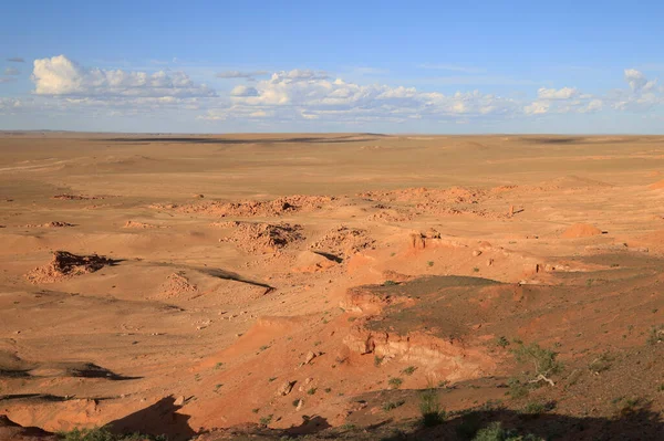 Bayanzag Lángoló Szikla Sziklaformációi Naplementekor Mongóliában Kiváló Minőségű Fénykép — Stock Fotó