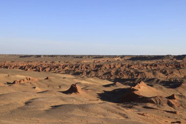 Khermen Tsav Kanyonu, Batı Gobi, Moğolistan 'daki en güzel yerlerden biri. Yüksek kalite fotoğraf