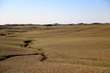 Moğolistan 'daki Ikh Bogd Dağı' nın çevresindeki manzara. Yüksek kalite fotoğraf