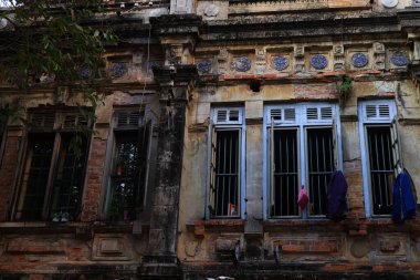 Eski Hanoi, Vietnam 'daki antik saray cephesi. Yüksek kalite fotoğraf
