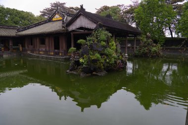 Hue İmparatorluk Kalesi 'nin Trong Du Pavillon' u. Yüksek kalite fotoğraf