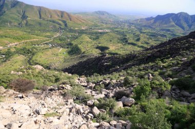 Takhta Karacha Dağı, Özbekistan 'dan Panorama. Yüksek kalite fotoğraf