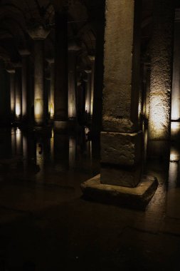 İstanbul 'daki Bazilika Sarnıcısının iç manzarası. Yüksek kalite fotoğraf