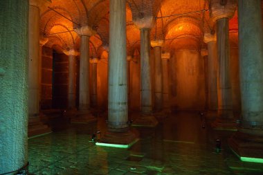 İstanbul 'daki Bazilika Sarnıcısının iç manzarası. Yüksek kalite fotoğraf
