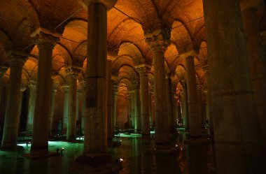 İstanbul 'daki Bazilika Sarnıcısının iç manzarası. Yüksek kalite fotoğraf