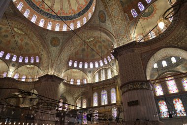 İstanbul 'daki Mavi Cami' nin içi. Yüksek kalite fotoğraf