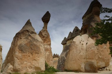Türkiye 'nin tüm Kapadokya' daki en büyük peri bacaları. Yüksek kalite fotoğraf