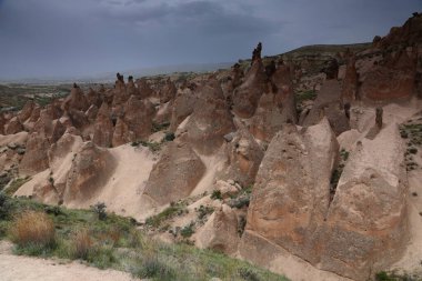 Türkiye 'nin Kapadokya kentindeki Hayal gücü Vadisi manzarası. Yüksek kalite fotoğraf