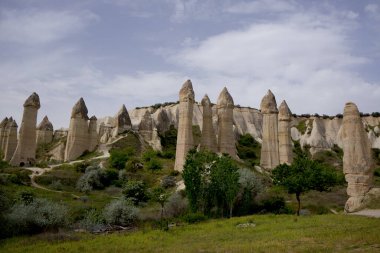 Kapadokya, Türkiye 'deki Aşk Vadisi' nin kaya oluşumları. Yüksek kalite fotoğraf