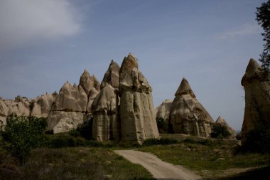 Kapadokya, Türkiye 'deki Aşk Vadisi' nin kaya oluşumları. Yüksek kalite fotoğraf