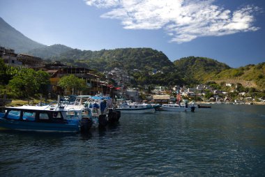 Güzel Atitlan Gölü, Guatemala. Yüksek kalite fotoğraf
