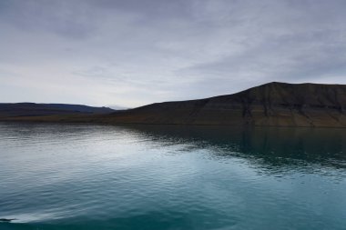 Norveç, Svalbard Adaları 'nın manzarası. Yüksek kalite fotoğraf