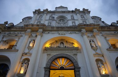 Antigua Katedrali cephesi, Guatemala. Yüksek kalite fotoğraf