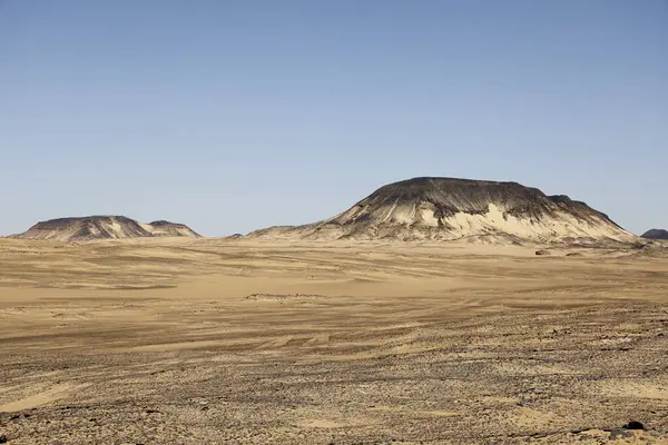 Mısır 'daki Kara Çöl' ün güzel renkleri. Yüksek kalite fotoğraf