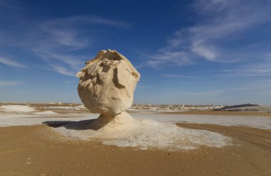 Mısır 'ın Yeni Beyaz Çölü' nün kaya oluşumu. Yüksek kalite fotoğraf