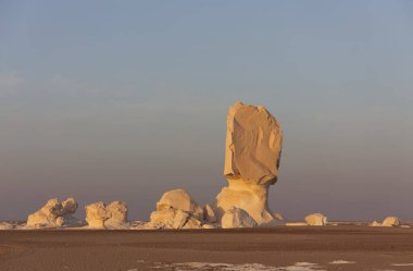 Beyaz Çöl 'ün şafak ışıkları, Mısır. Yüksek kalite fotoğraf