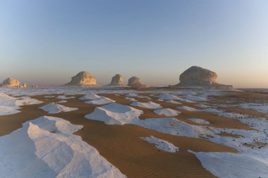 Beyaz Çöl 'ün şafak ışıkları, Mısır. Yüksek kalite fotoğraf