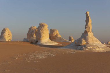 Beyaz Çöl 'ün şafak ışıkları, Mısır. Yüksek kalite fotoğraf