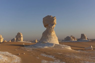 Beyaz Çöl 'ün şafak ışıkları, Mısır. Yüksek kalite fotoğraf