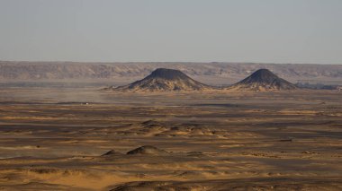 Mısır 'daki Kara Çöl' ün Mars manzarası. Yüksek kalite fotoğraf