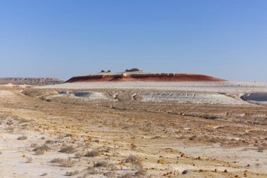 Tiramisu Kanyonu 'nun inanılmaz jeolojik oluşumları, Mangystau. Yüksek kalite fotoğraf