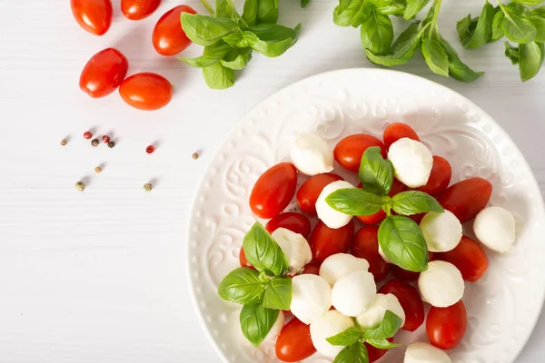 Salad Caprese Tomato Mozzarella Basil Caprese Salad Ingredients Top View — Stock Photo, Image