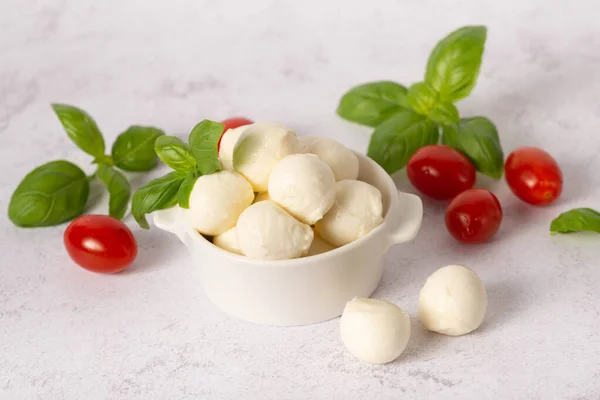 Baby Mozzarella White Background Group Bocconcini Mozzarella Cheese Mini Mozzarella — Stock Photo, Image