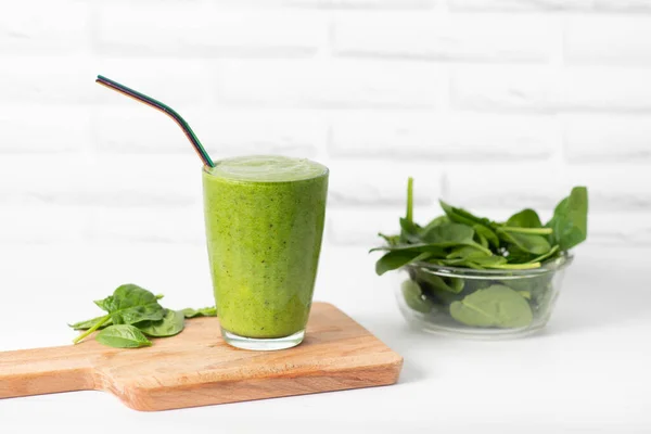 Healthy Green Smoothie Ingredients White Spinach Apple Kiwi Superfood Detox — Stock Photo, Image