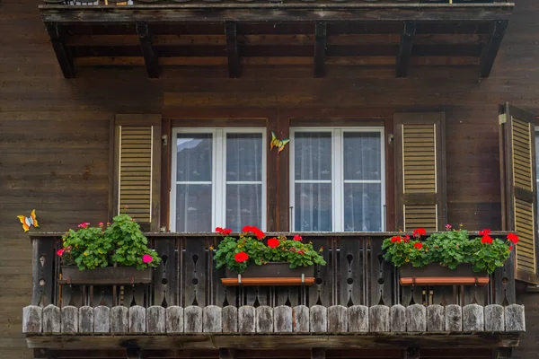 stock image Beautiful Swiss windows in an alpine village