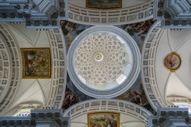 25.06.22 Switzerland. İsviçre mimarisi ve geçmişindeki Solothurn inanılmaz güzel bir şehir.