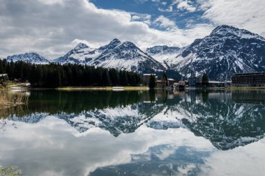 28.04.23 Switzerland. Arosa İsviçre. Alplerin güzel ve inanılmaz doğası.