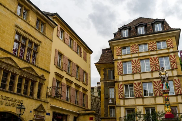 Unglaublich Schöne Stadt Naschatel Schweiz Schöne Und Unglaubliche Architektur Der — Stockfoto