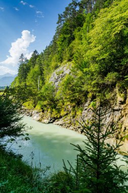 Aare Nehri Boğazı. İsviçre 'de inanılmaz bir kanyon.